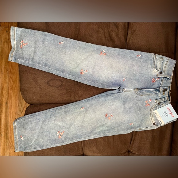 CAT & JACK HIGH RISE STRAIGHT FLORAL JEANS SZE 4 GRLS - Picture 2 of 8